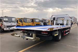 德兴汽车救援补胎