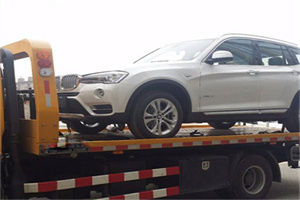 德兴拖车24小时服务电话